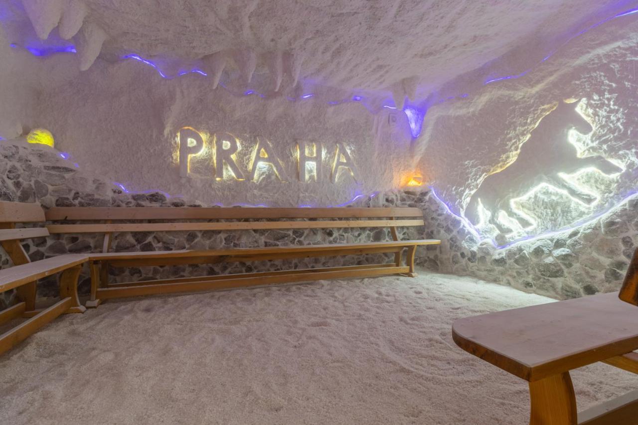 Praha Hotel Solotvyno Buitenkant foto